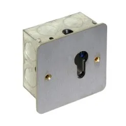 Deedlock Flush Euro Profile Maintained Key Switch - Requires SEU6402 Cylinder